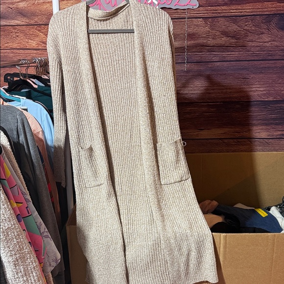 Amazon Sweaters - Long Beige Knit Cardigan woman medium Preloved